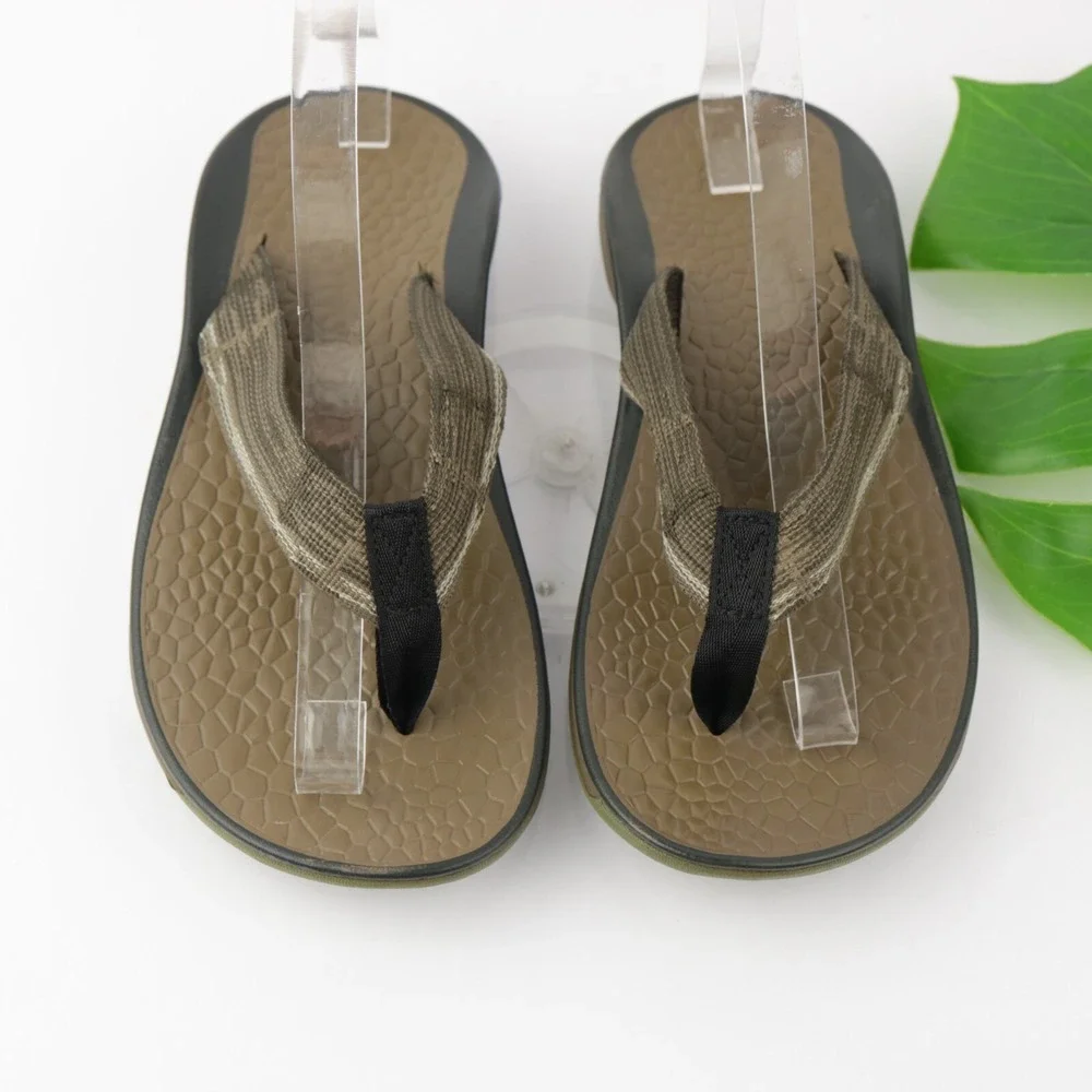 Chaco Mens Playa Pro Sandals Size 7 Brown Thong Flip Flop  Comfort Beach Shoes